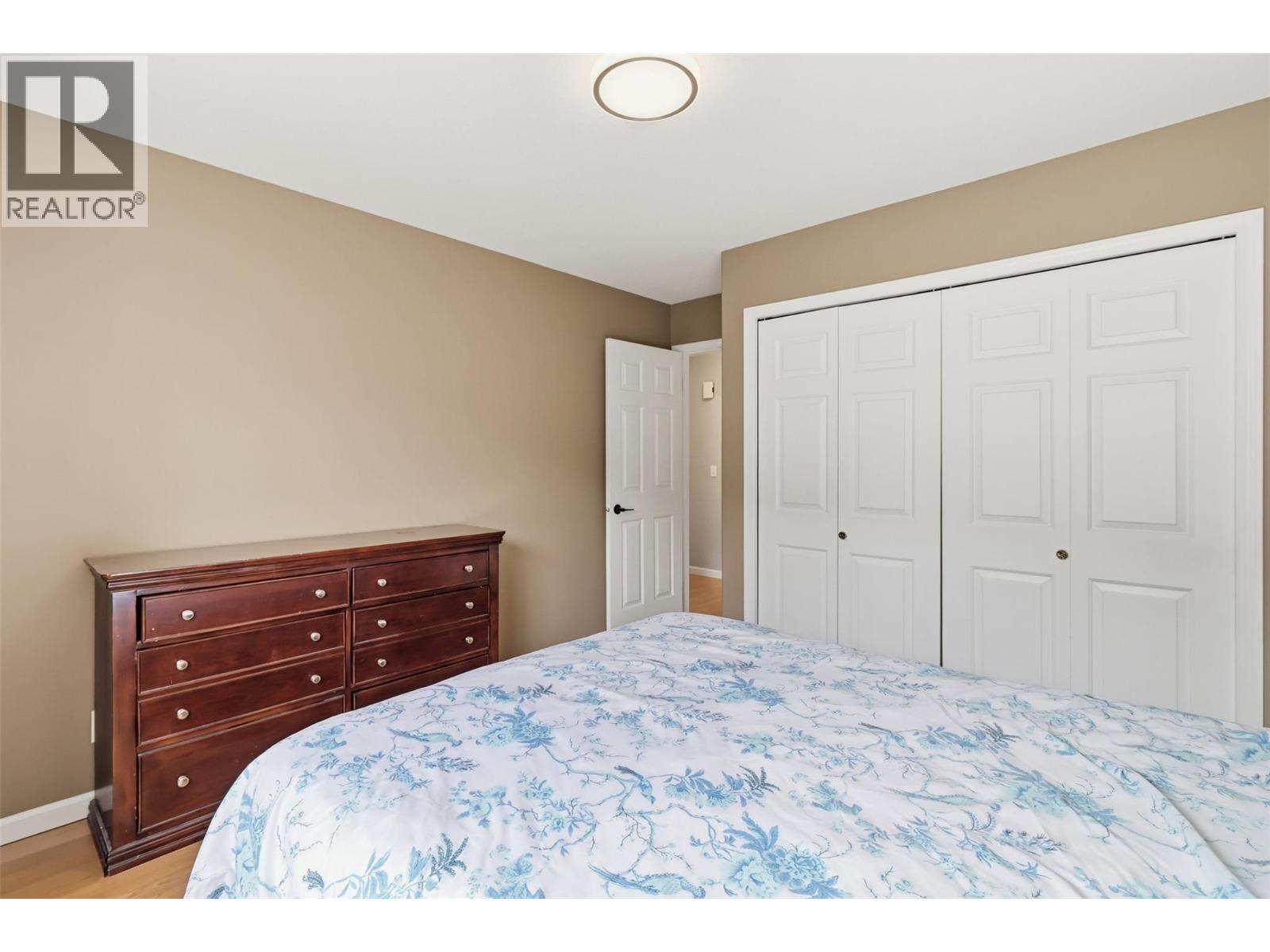 #39 255 PEMBERTON Terrace - 30