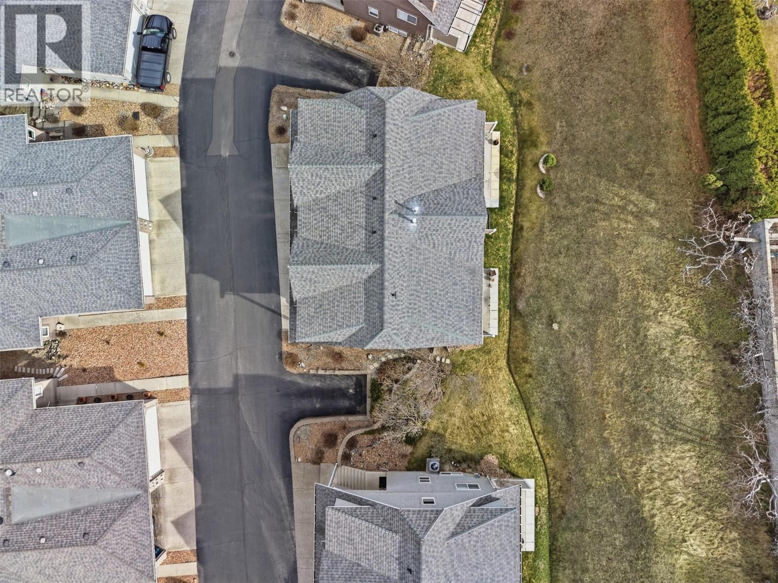 #39 255 PEMBERTON Terrace - 41