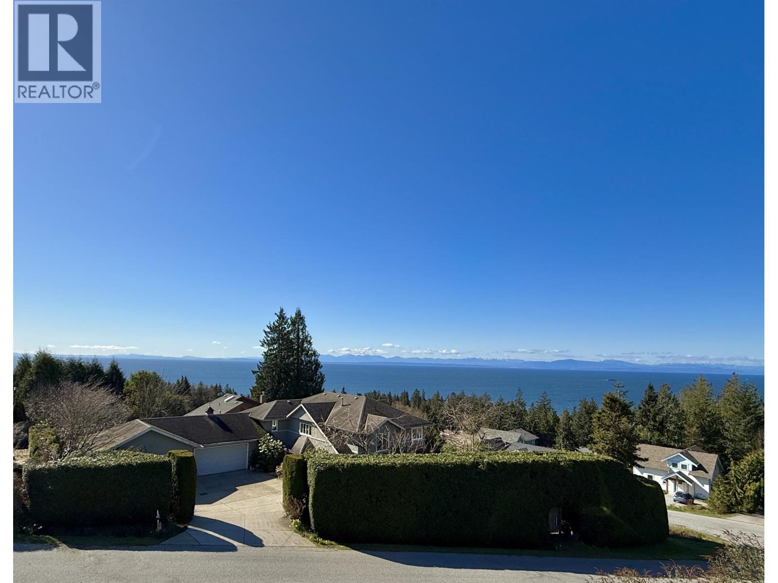 1496 BONNIEBROOK HEIGHTS ROAD, Gibsons