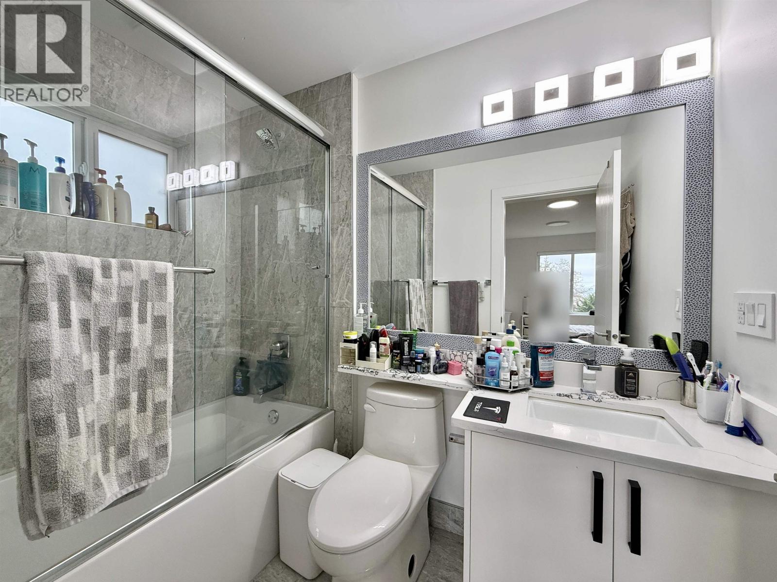 1496 BONNIEBROOK HEIGHTS ROAD, Gibsons