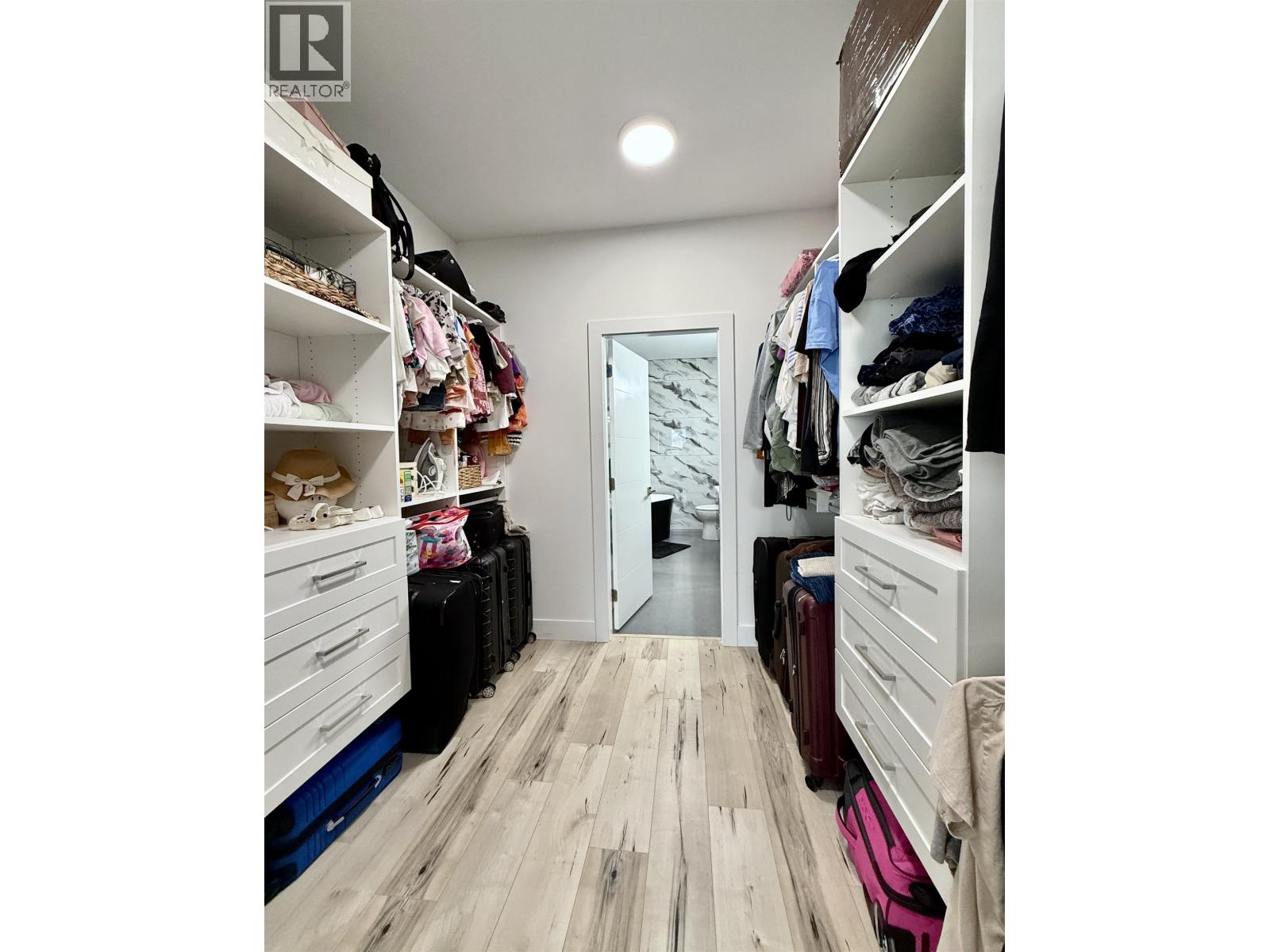 1496 BONNIEBROOK HEIGHTS ROAD, Gibsons