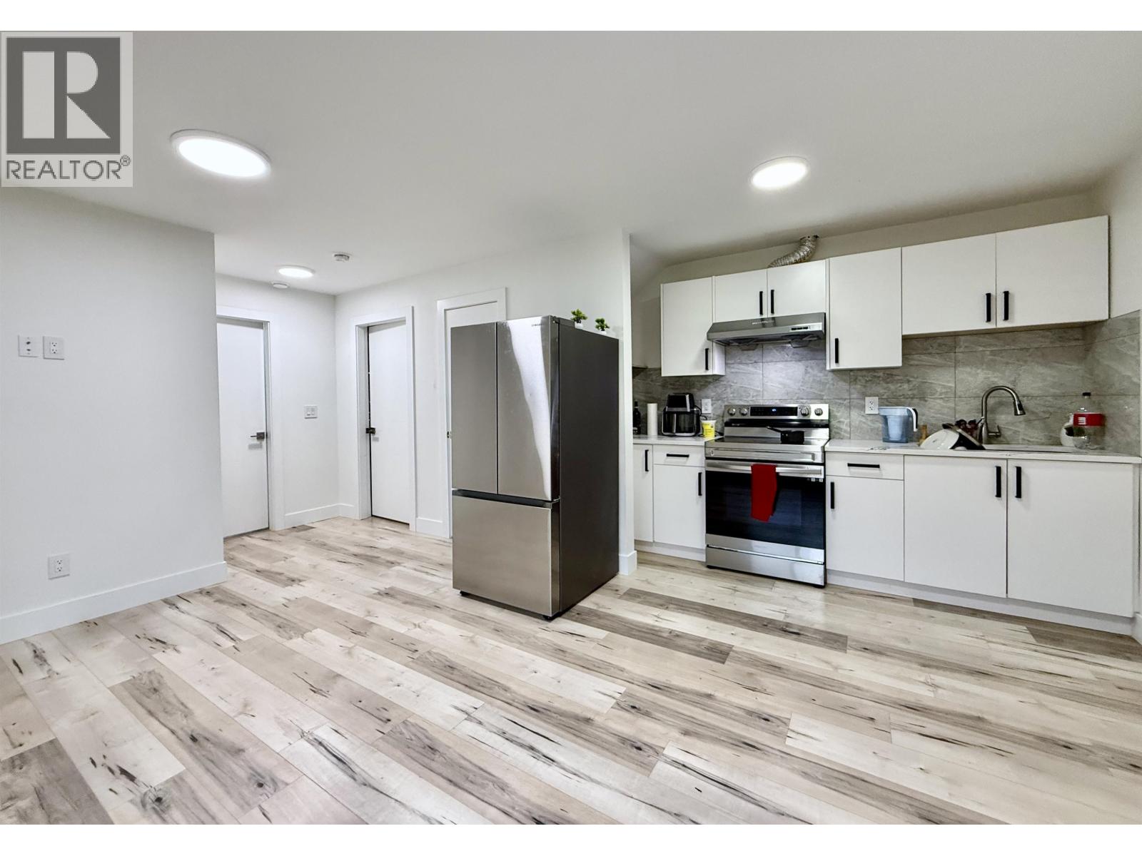 1496 BONNIEBROOK HEIGHTS ROAD, Gibsons