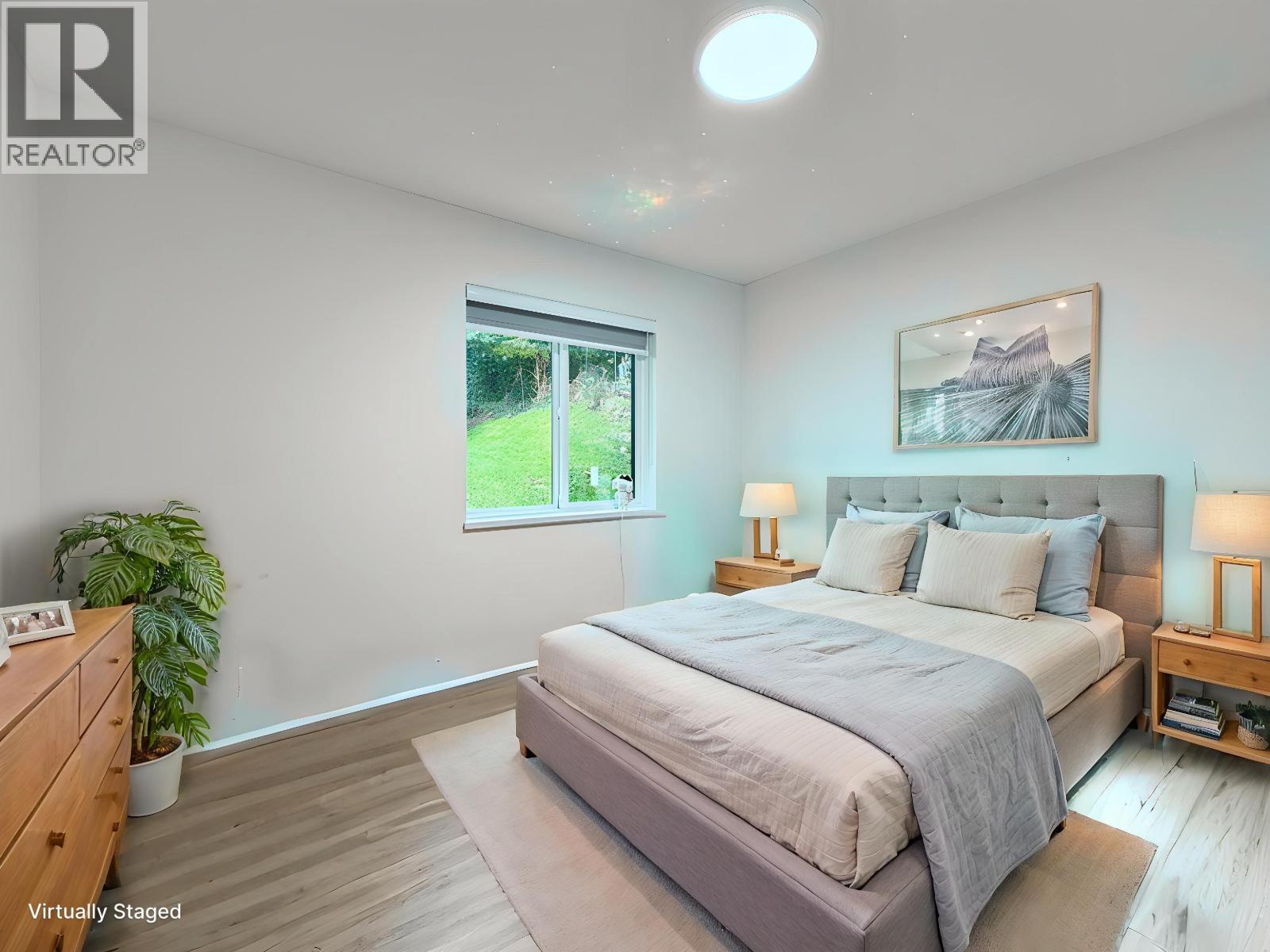 1496 BONNIEBROOK HEIGHTS ROAD, Gibsons