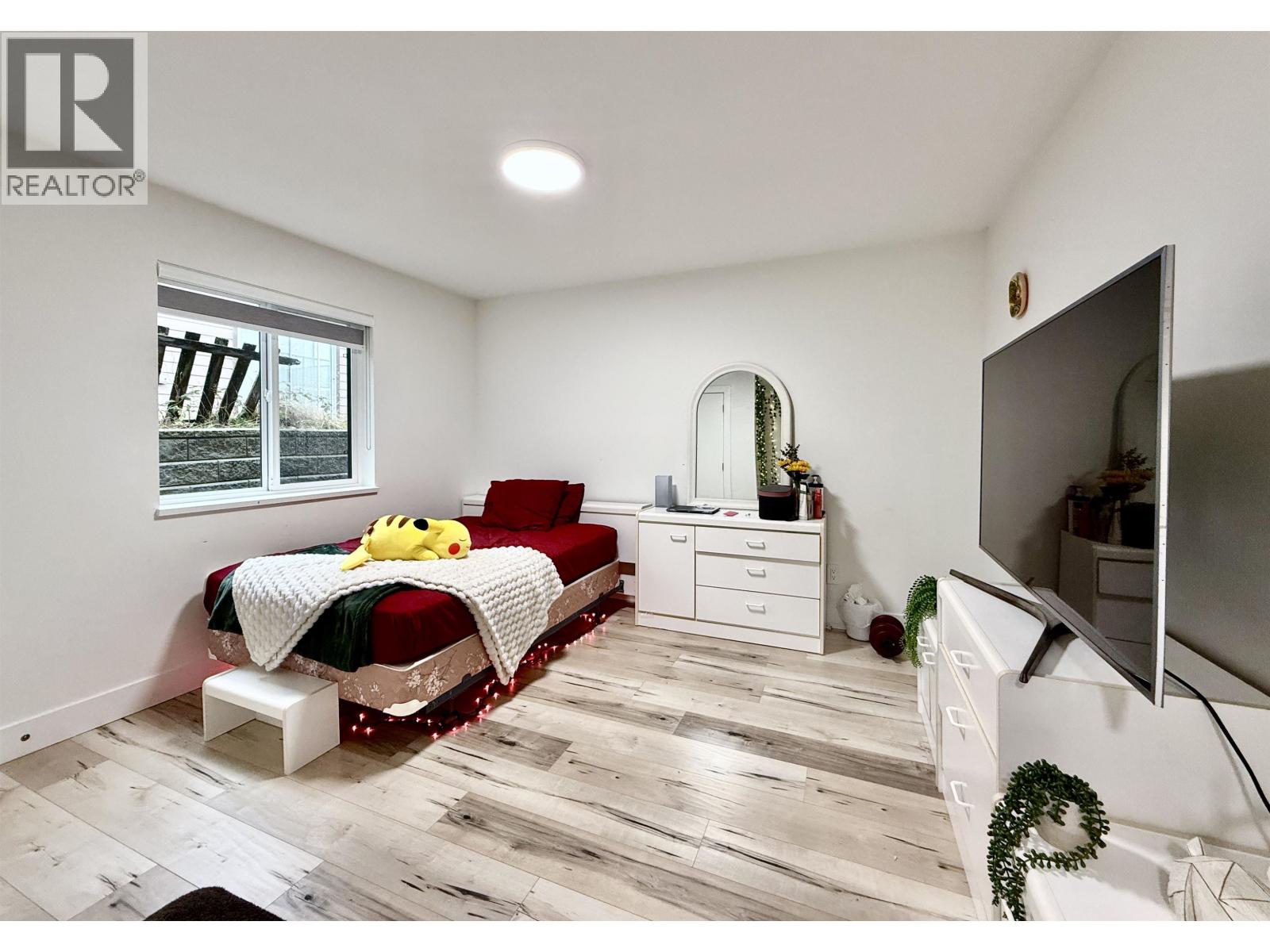 1496 BONNIEBROOK HEIGHTS ROAD, Gibsons