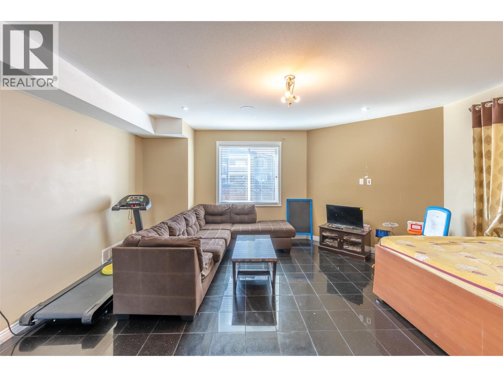 #102 297 WATERFORD Avenue - 10