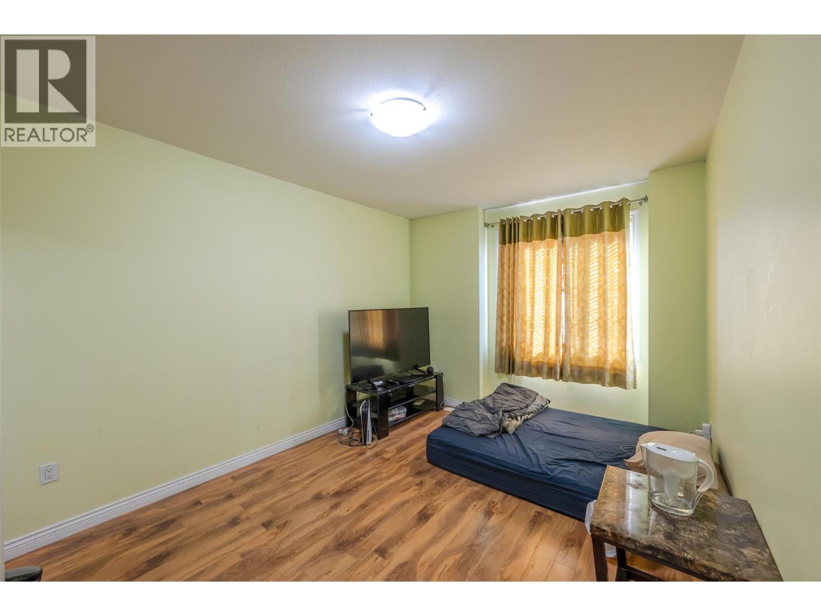 #102 297 WATERFORD Avenue - 33