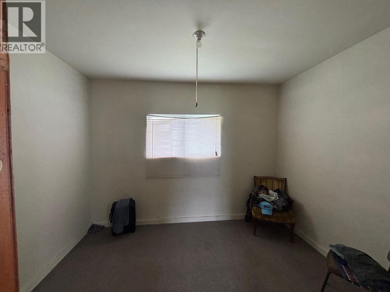 4123 3 Highway, Rock Creek