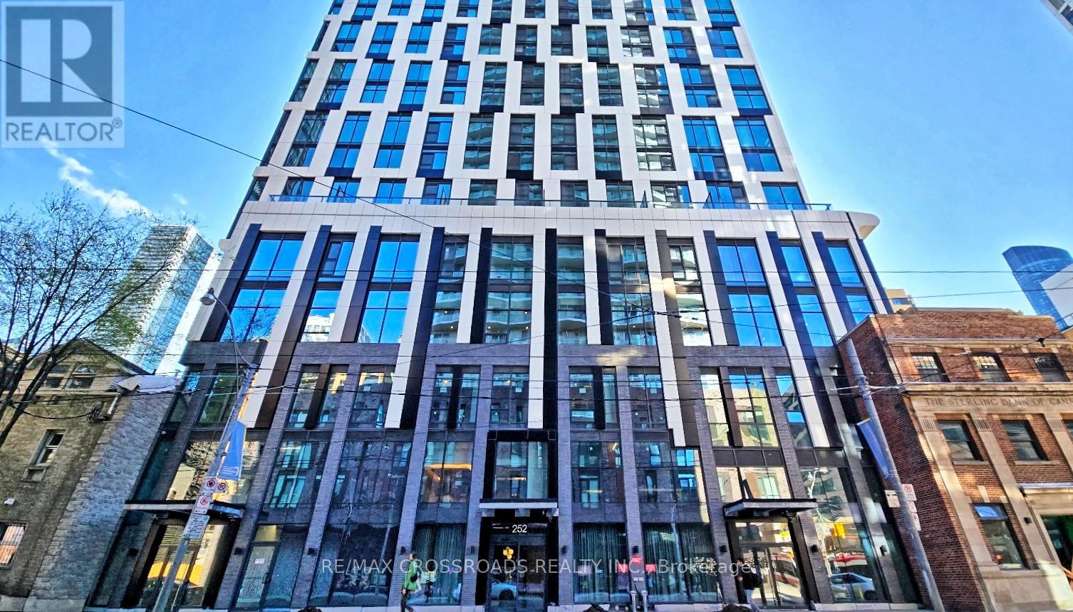 4310 - 252 CHURCH STREET