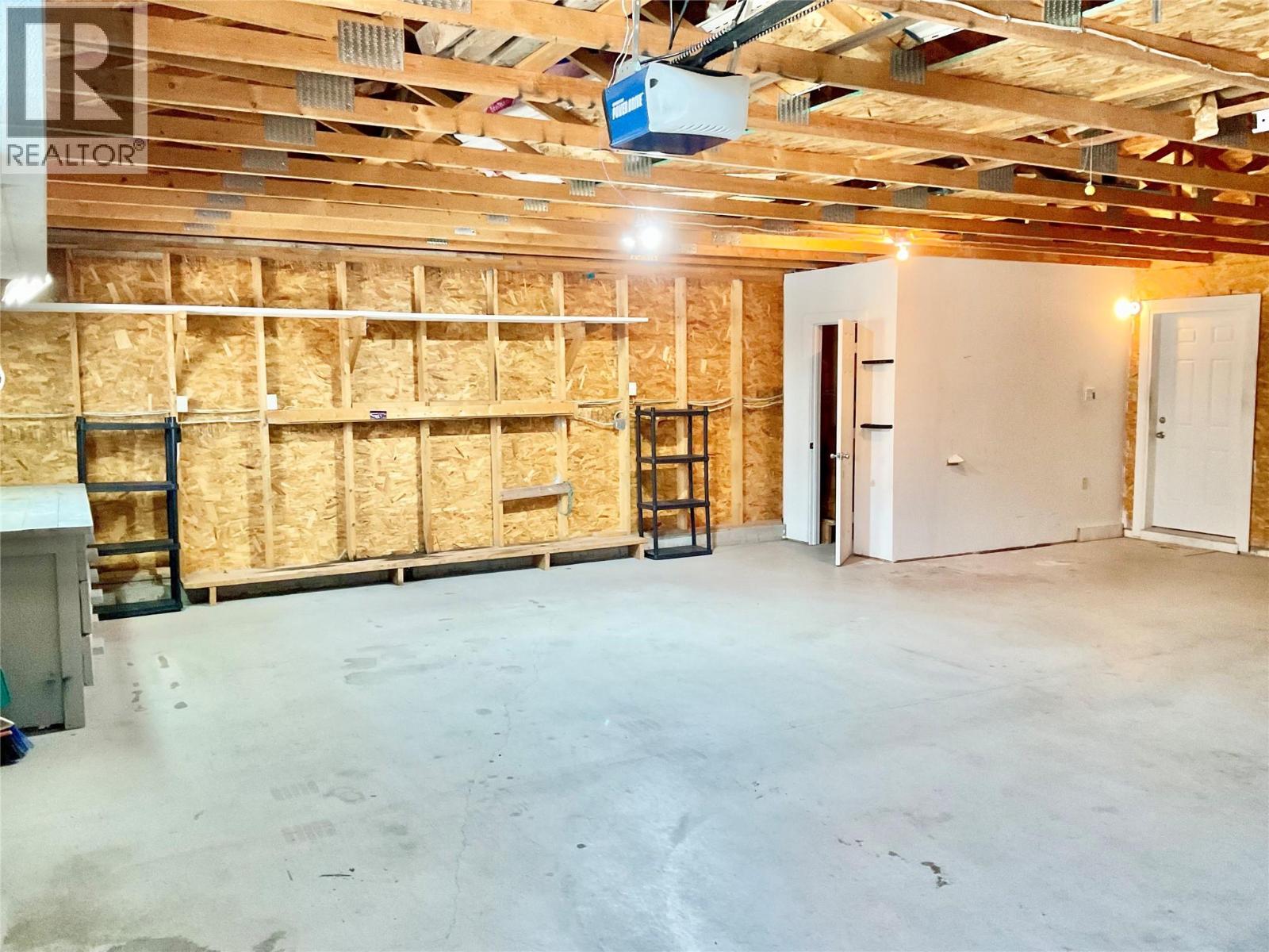 547 Eighth Avenue - 34
