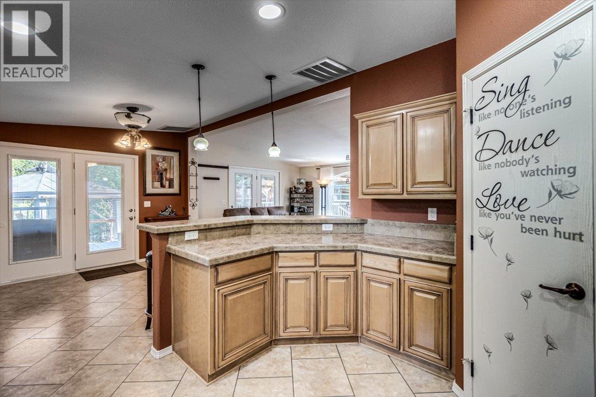 1601 BEECH Road - 6