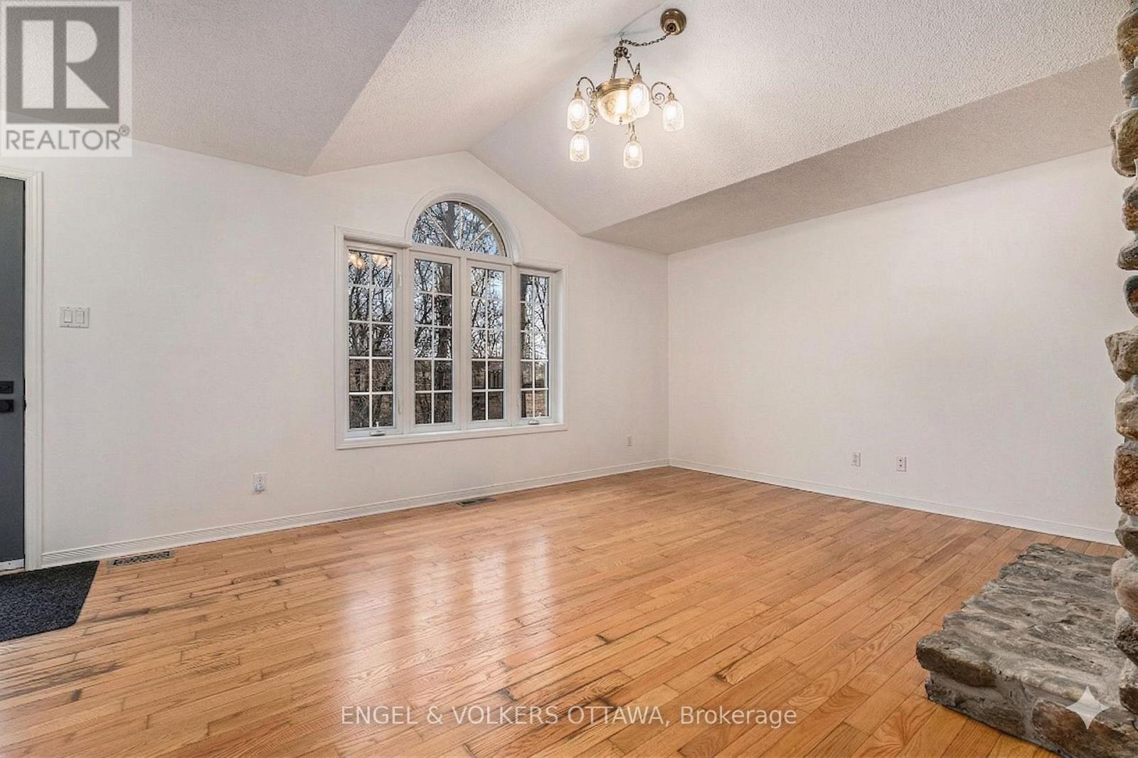4751 PEARL ROAD - 6