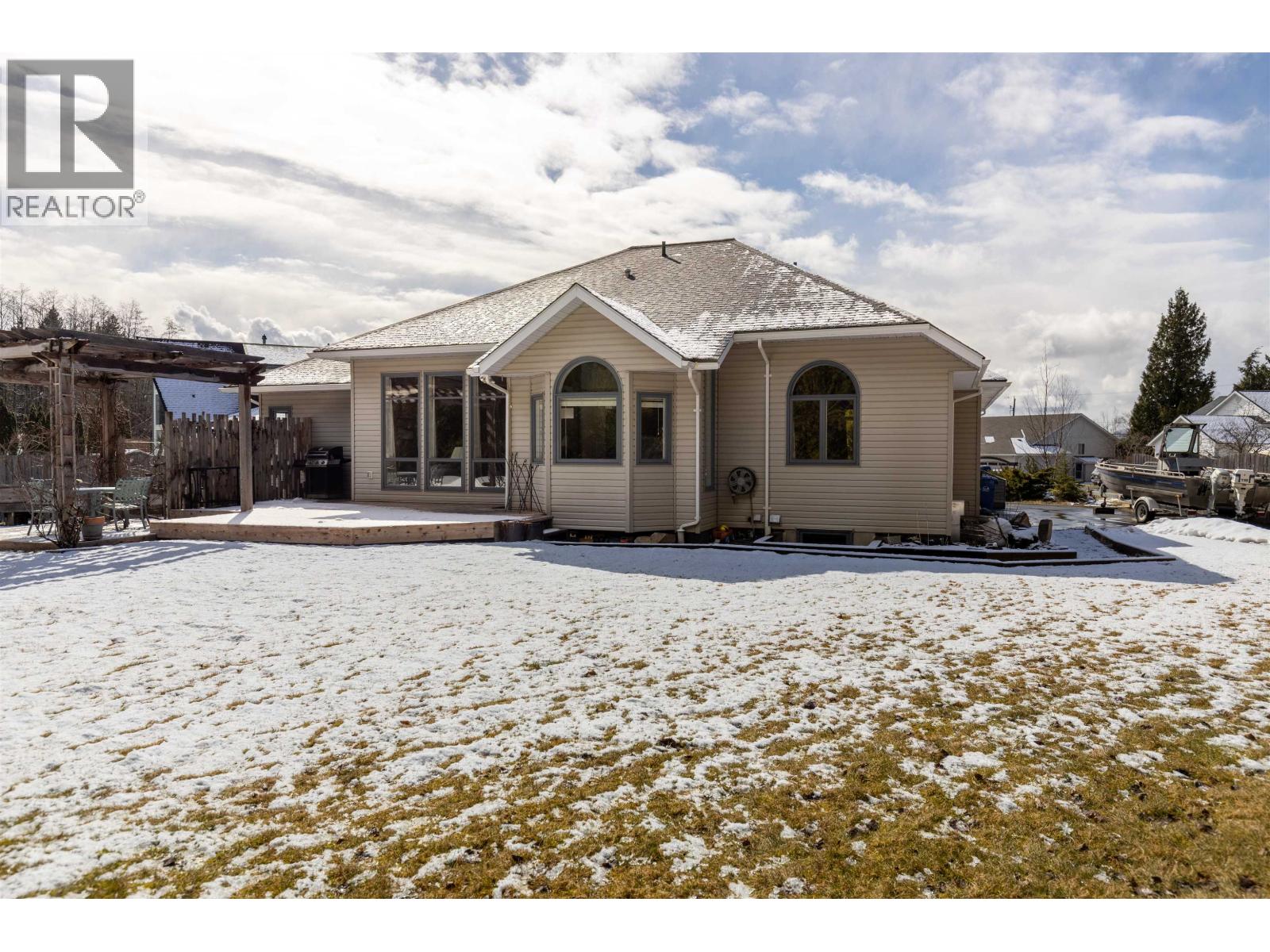 3908 HATTON STREET - 26