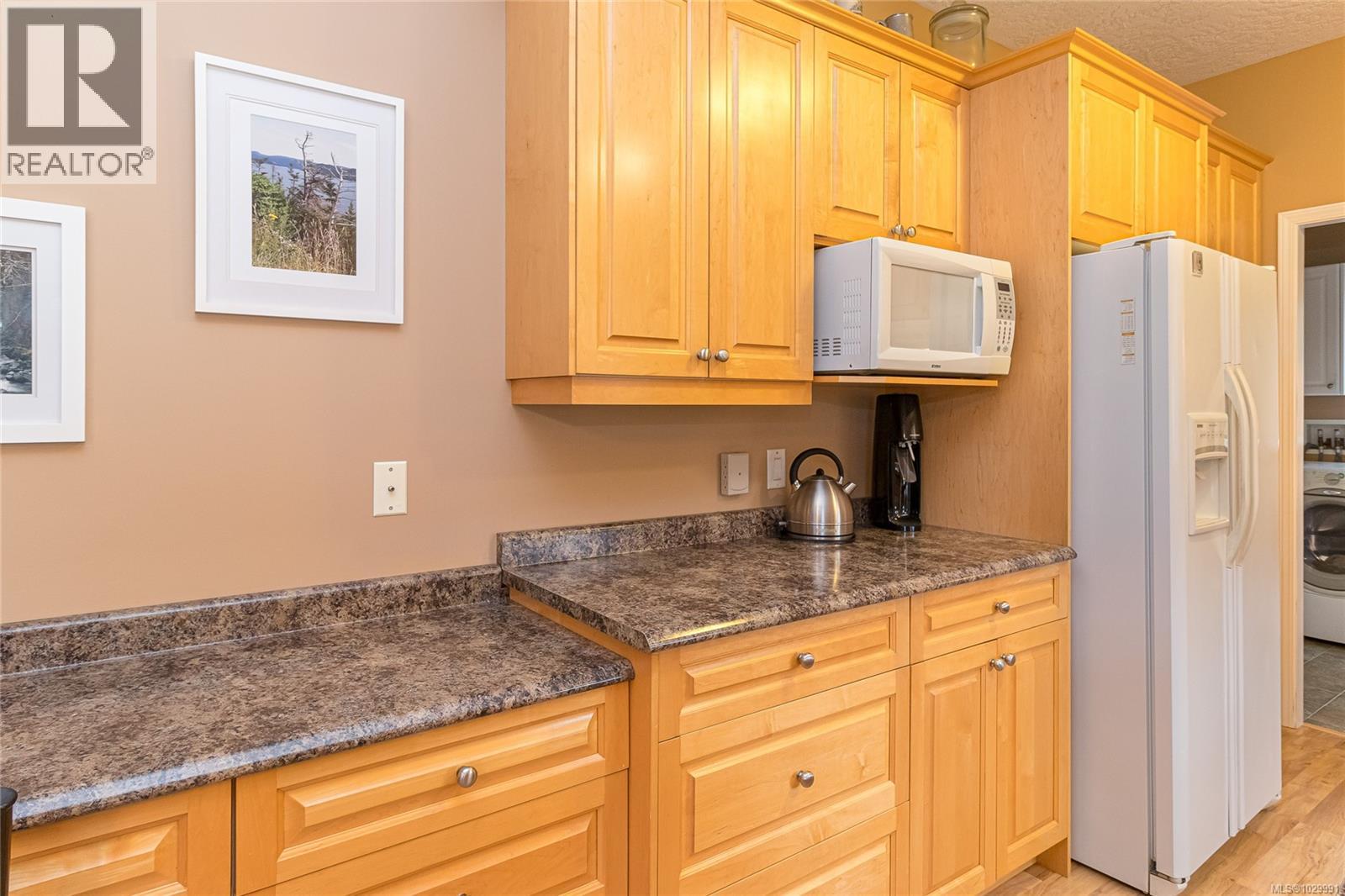  3370 Alfred Place, Colwood