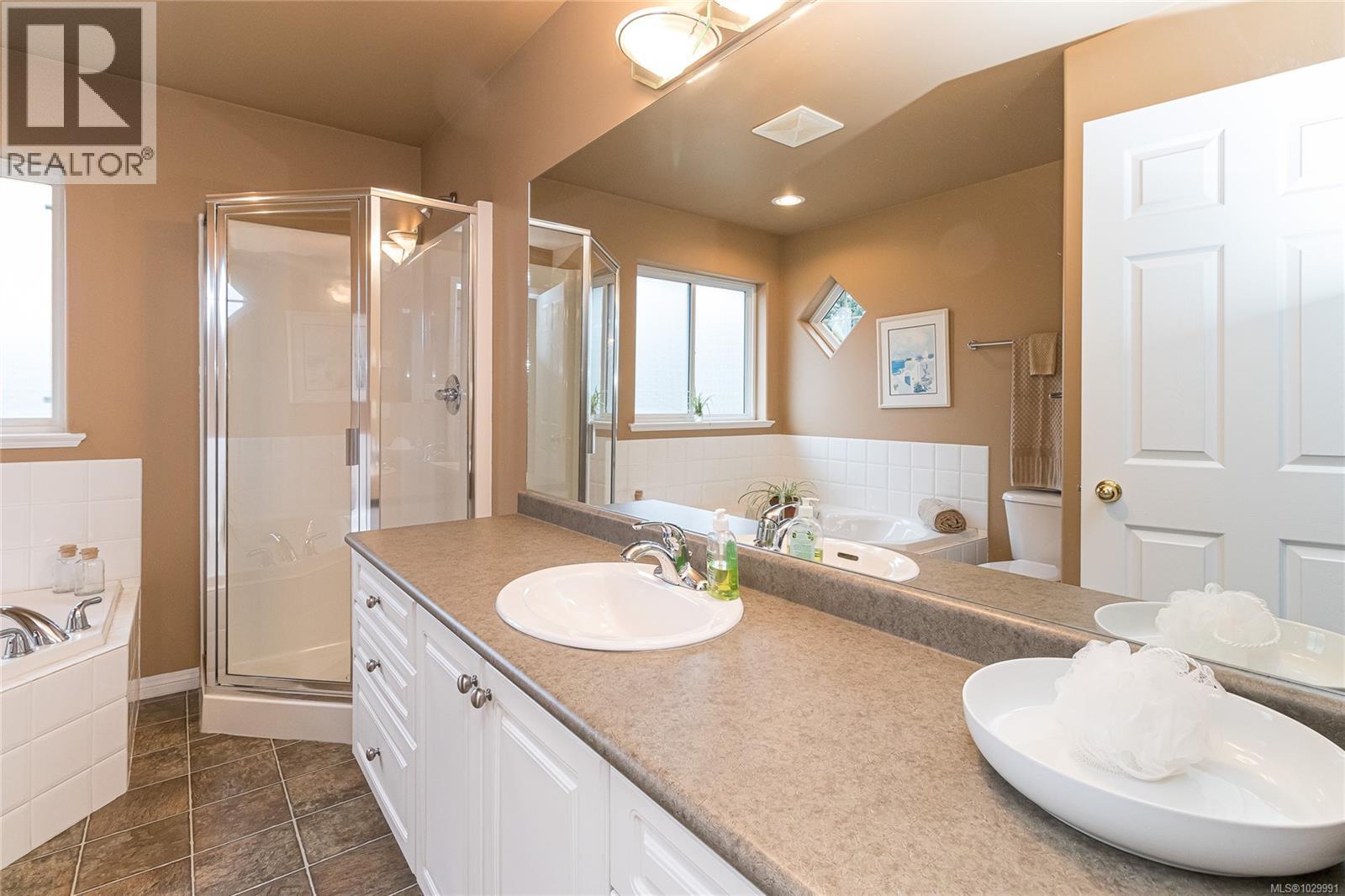  3370 Alfred Place, Colwood