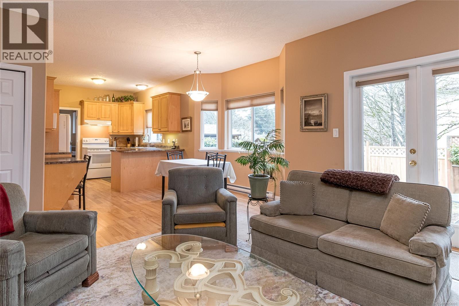  3370 Alfred Place, Colwood