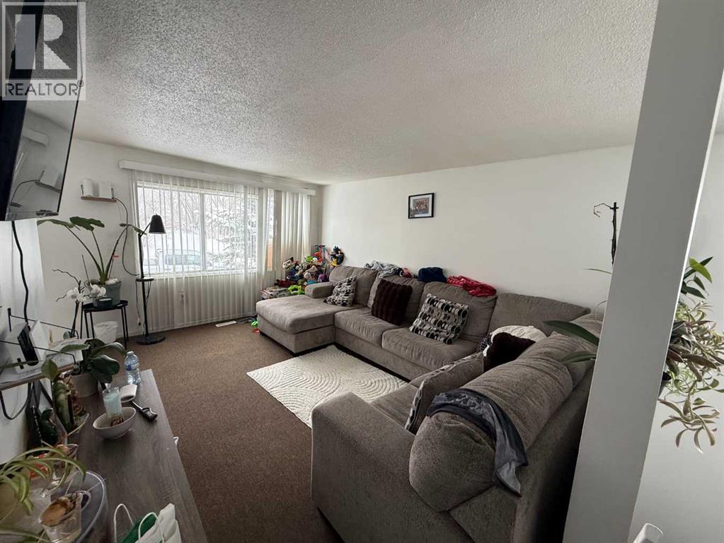 1-4, 1019 CASSILS ROAD W - 9