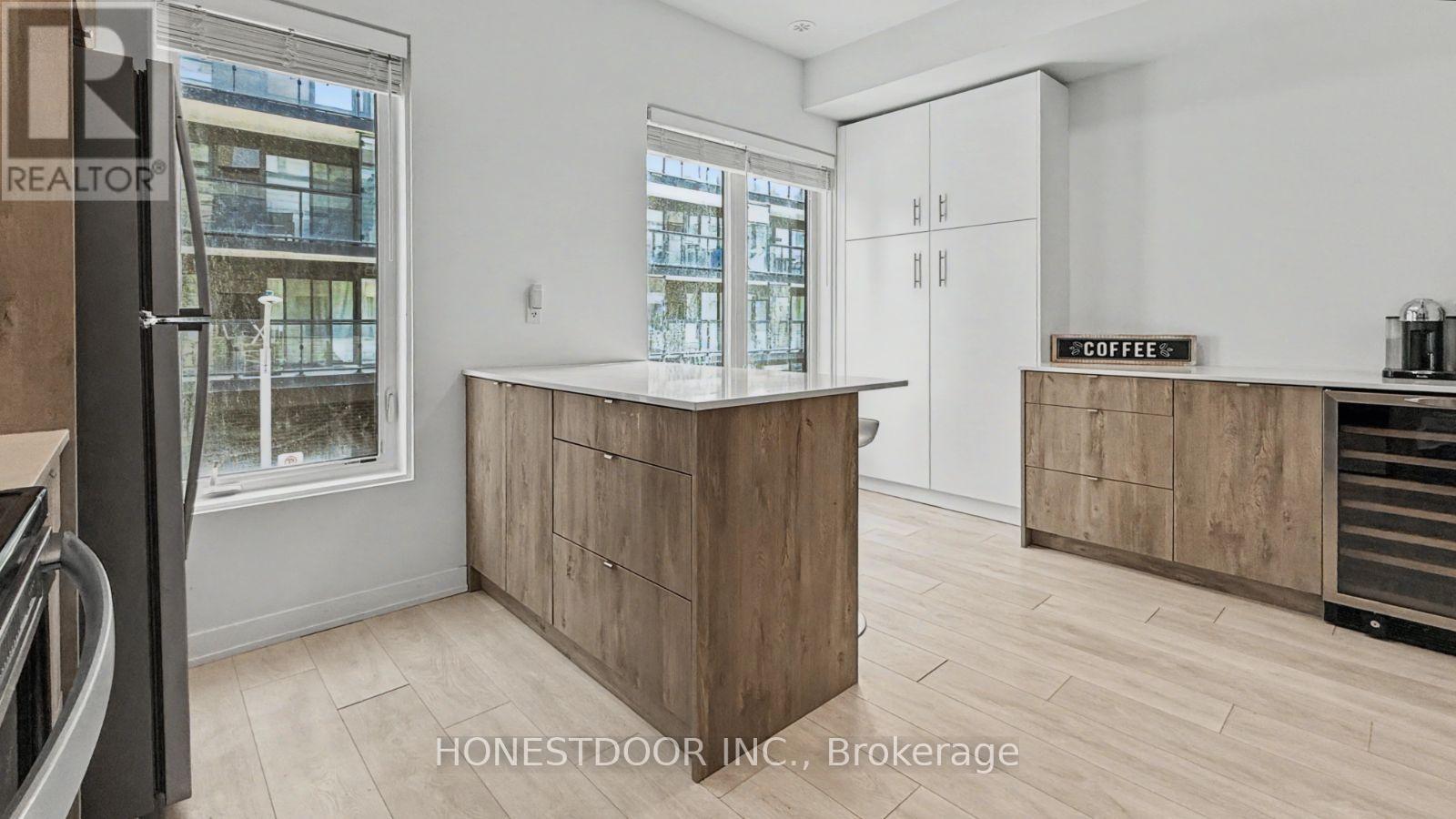#26 1095 COOKE BOULEVARD - 10