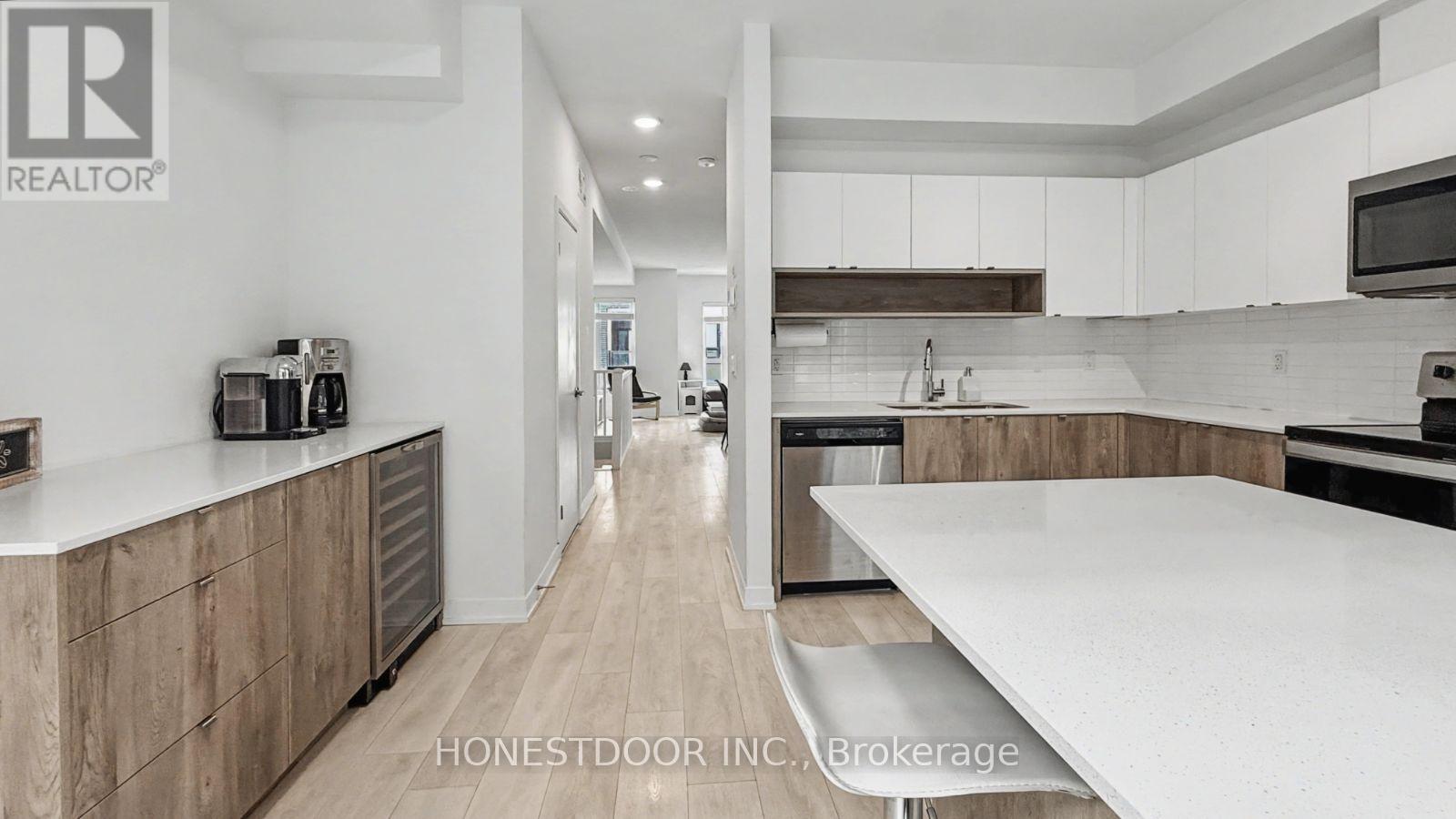 #26 1095 COOKE BOULEVARD - 14