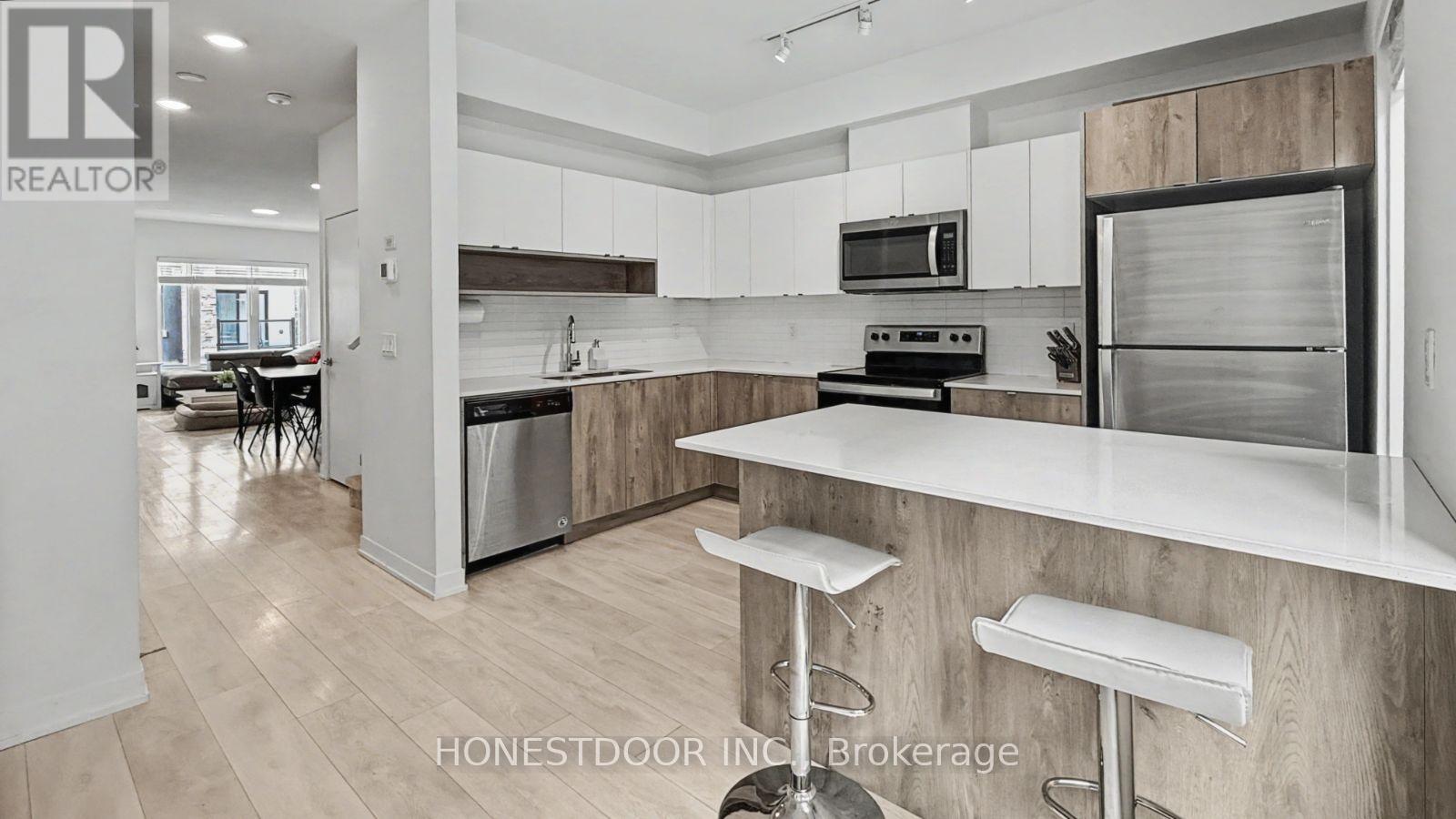 #26 1095 COOKE BOULEVARD - 15