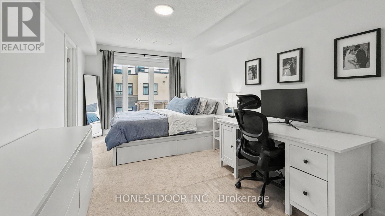 #26 1095 COOKE BOULEVARD - 32