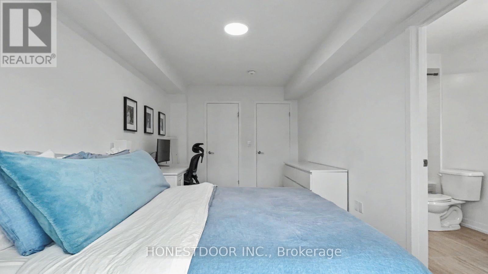#26 1095 COOKE BOULEVARD - 37