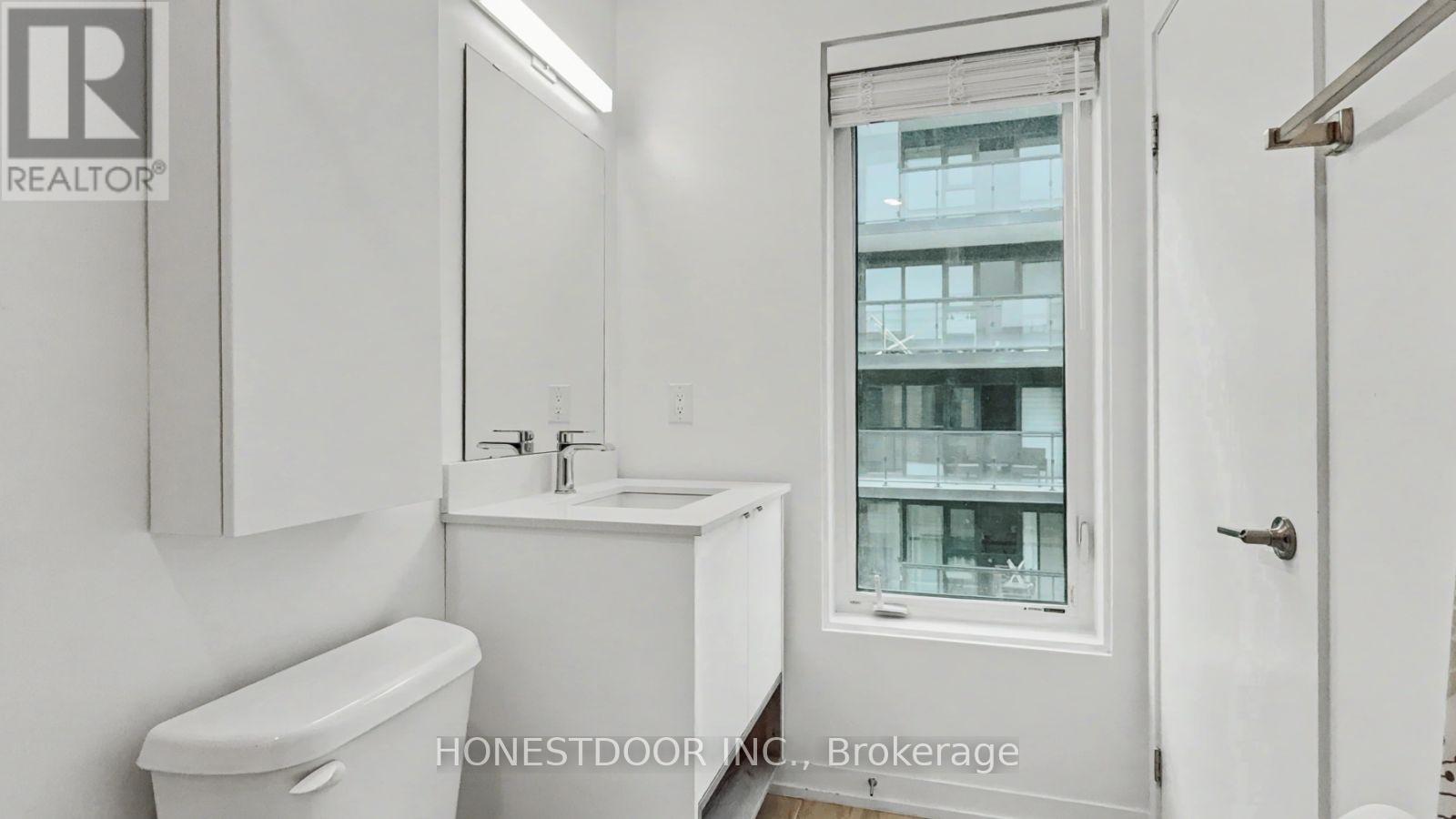 #26 1095 COOKE BOULEVARD - 44