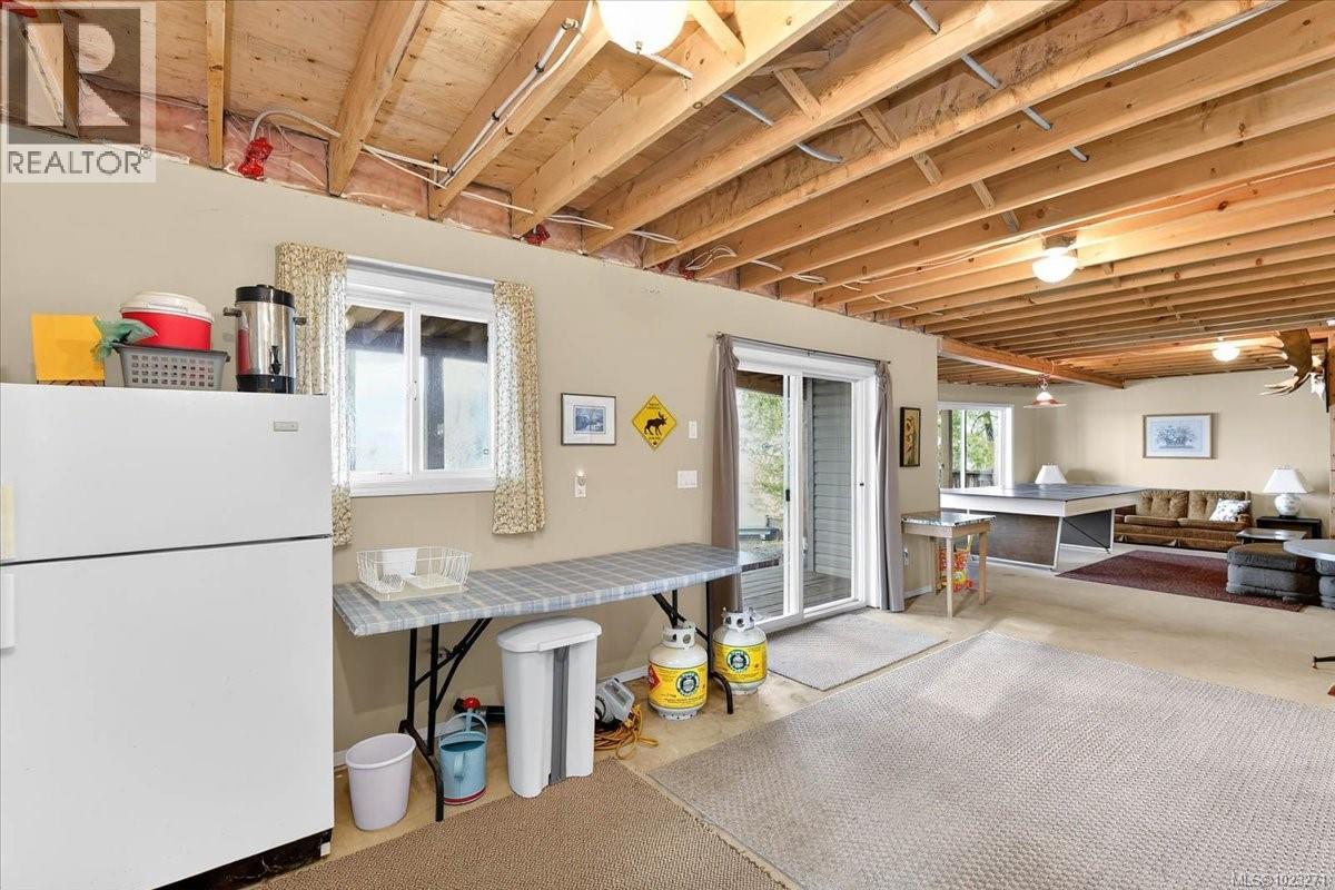 8253 DICKSON DR - 31