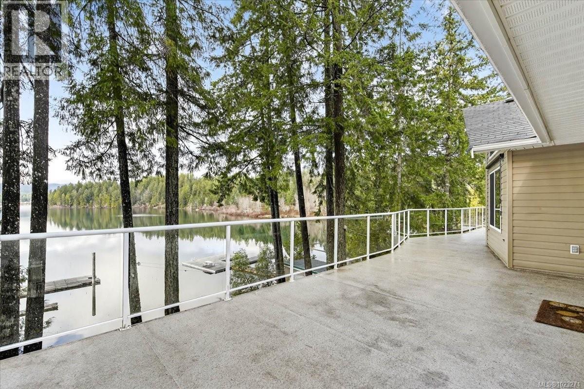 8253 DICKSON DR - 41