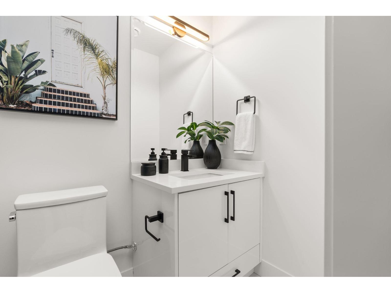 3 2522 CAMPBELL AVENUE, Abbotsford