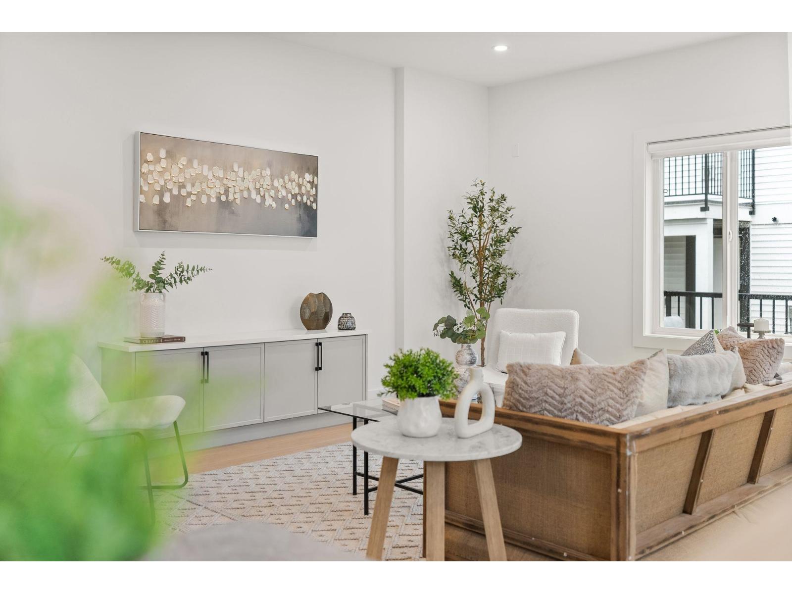 3 2522 CAMPBELL AVENUE, Abbotsford