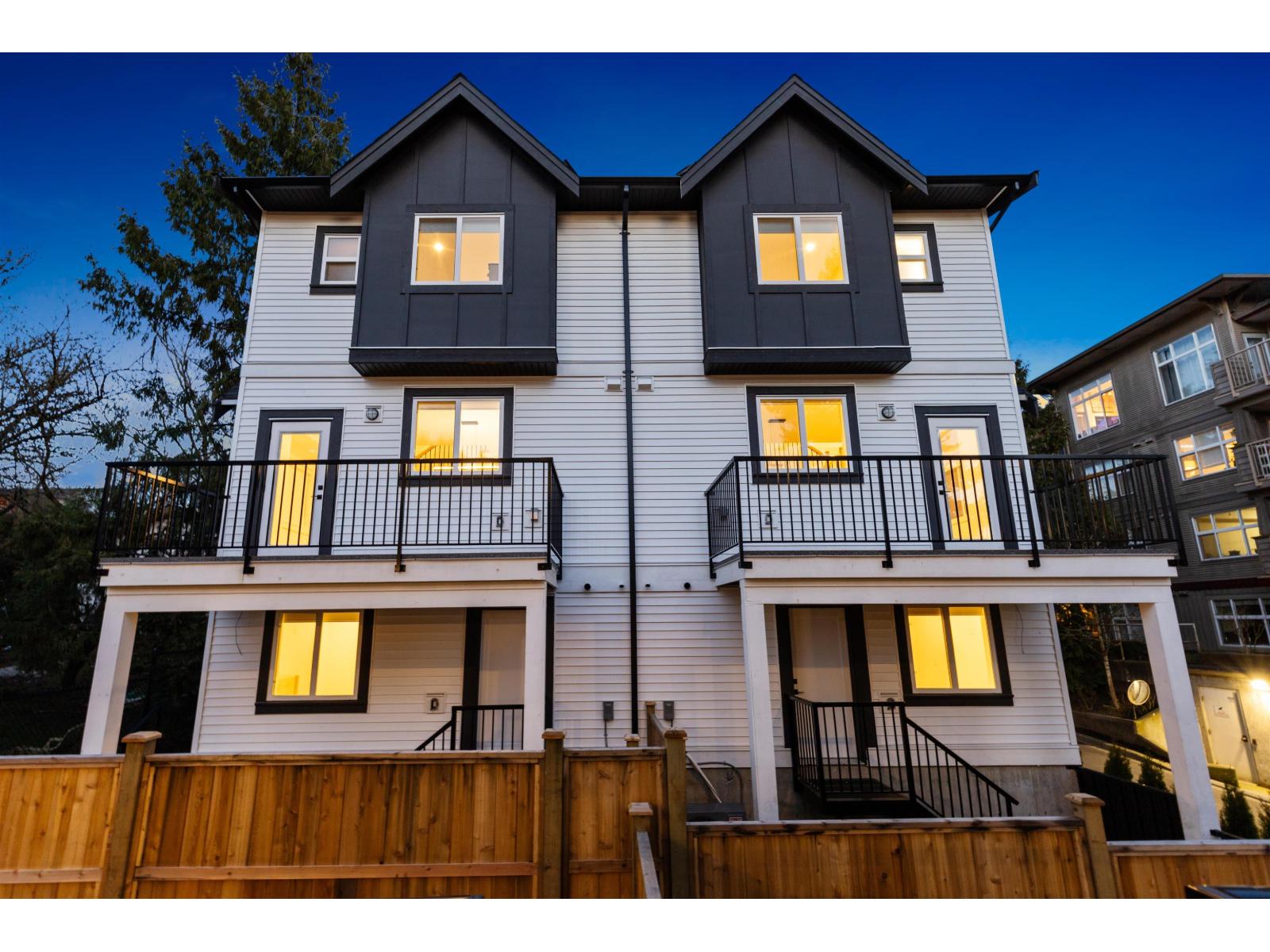 3 2522 CAMPBELL AVENUE, Abbotsford