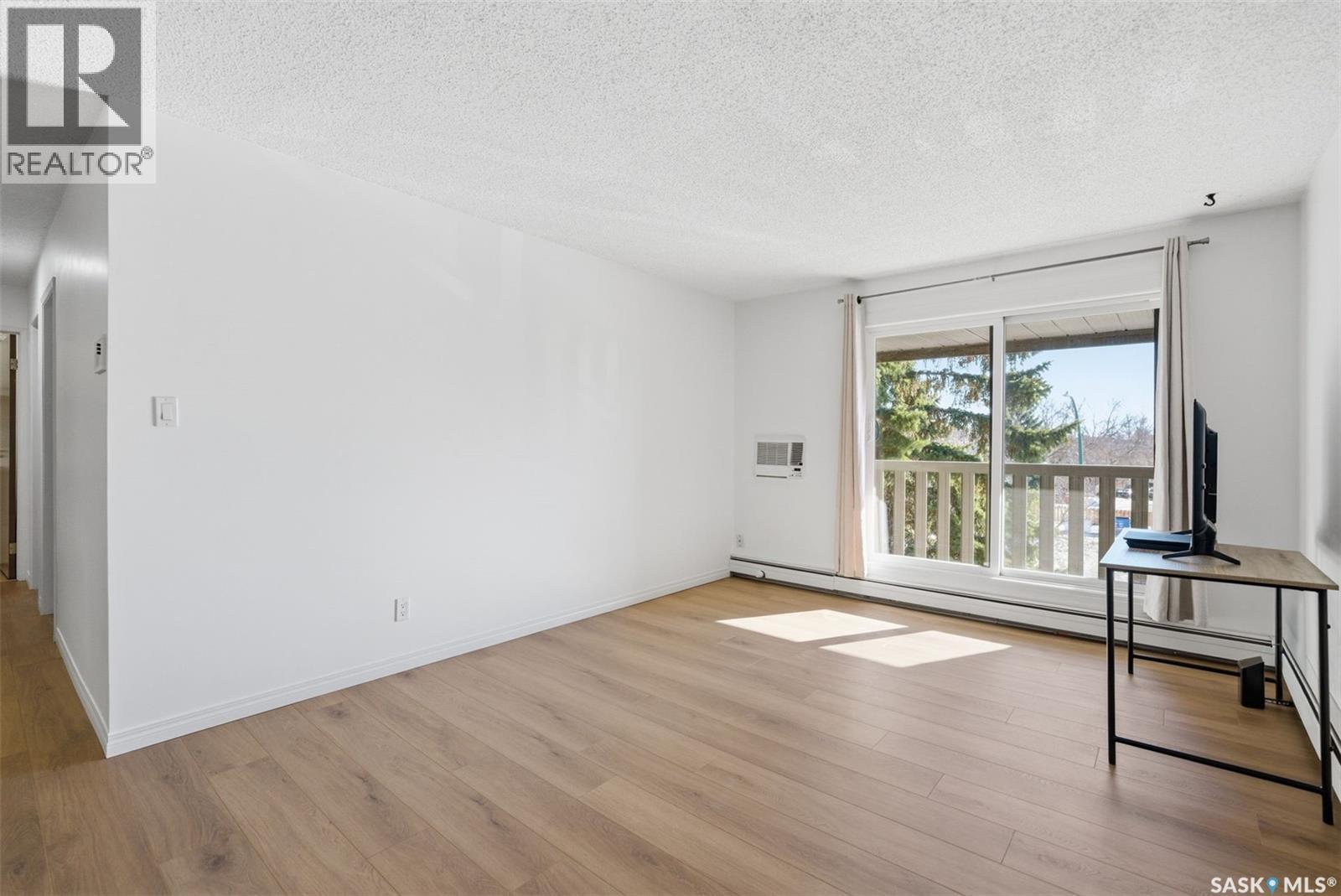 #306 403 TAIT COURT - 14