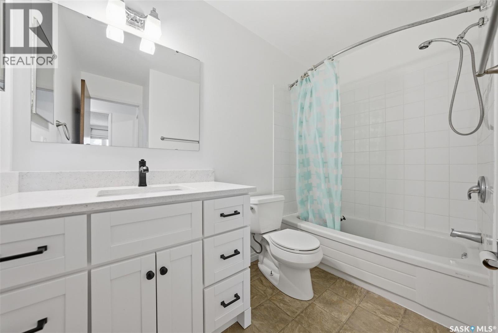 #306 403 TAIT COURT - 22