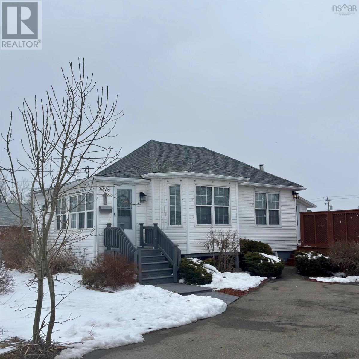 Property photo of 1275 May Street Street