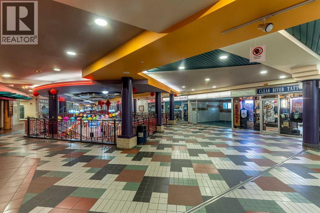 246, 328 Centre Street SE, Calgary, Alberta