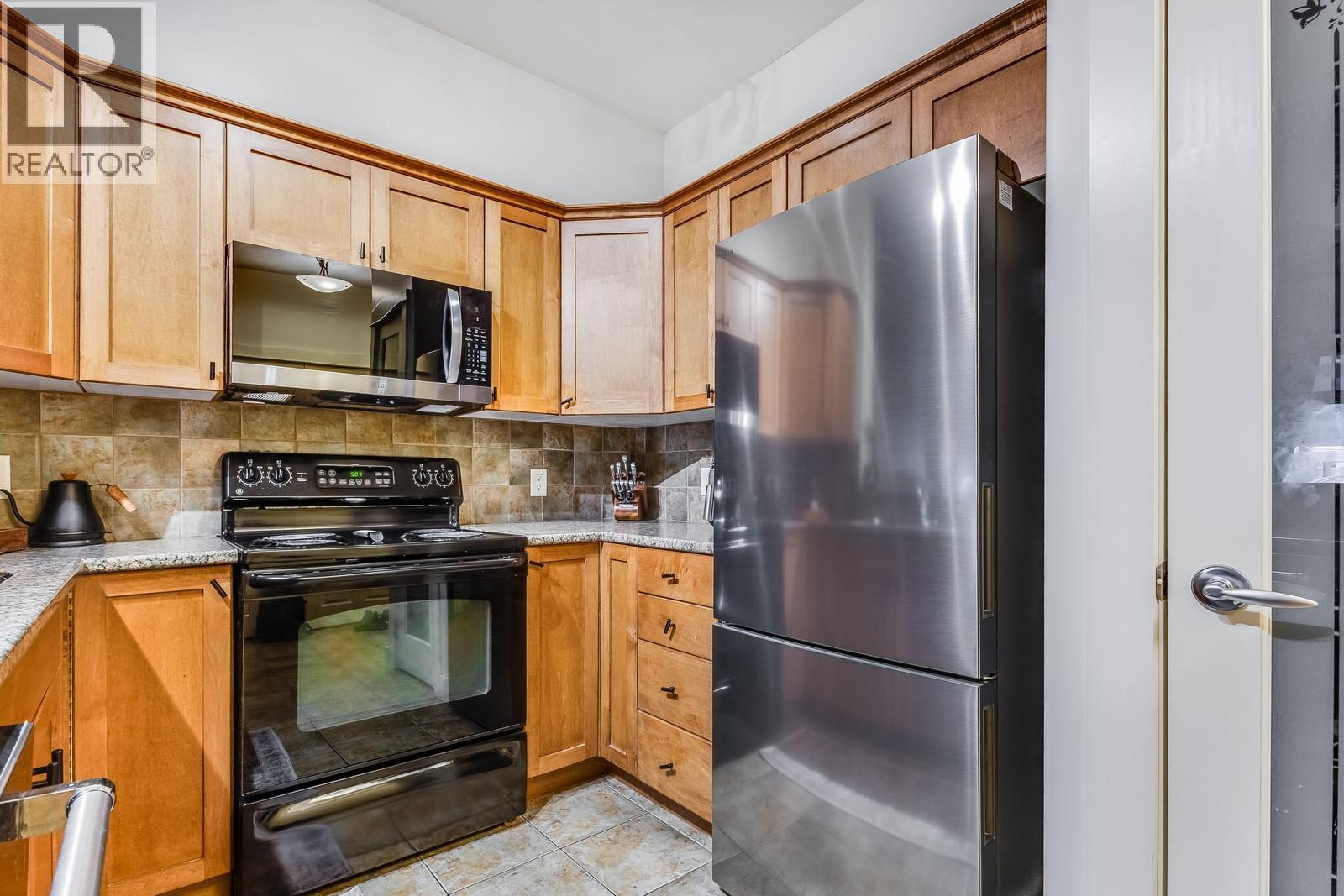 #113 2551 Shoreline Drive - 6
