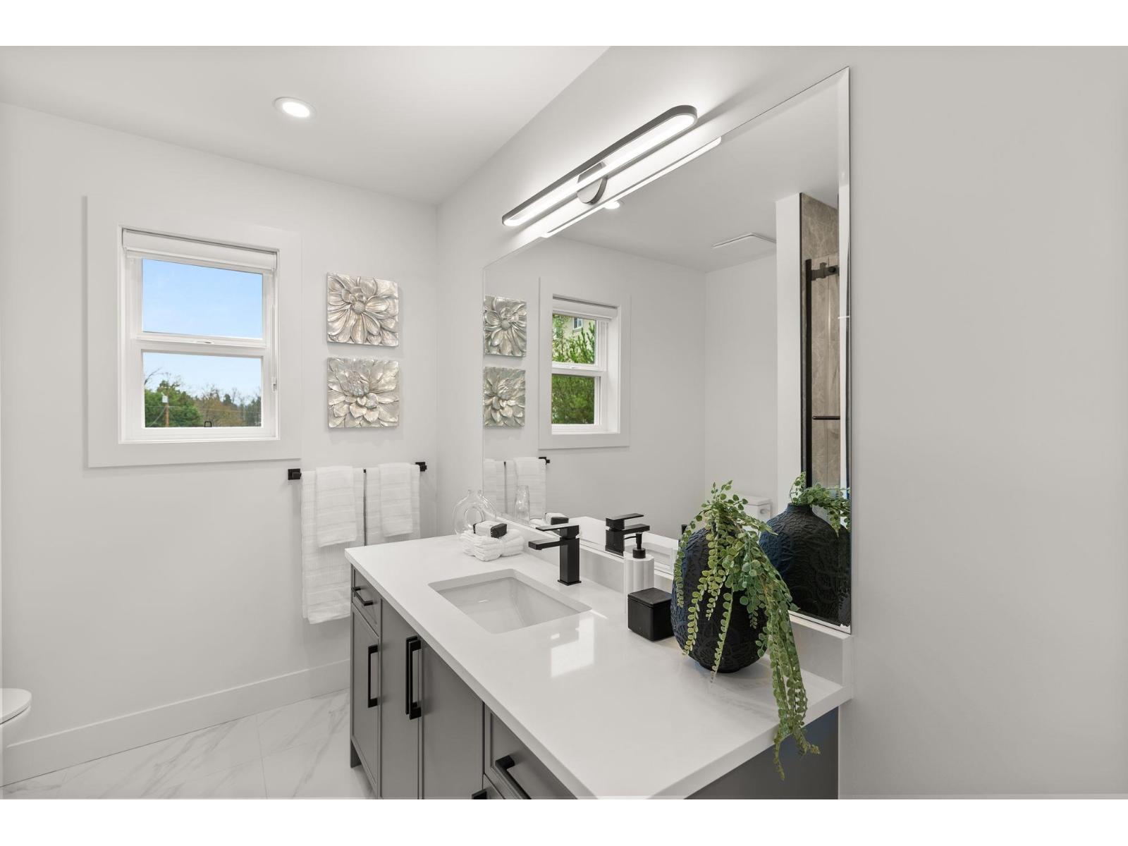 1 2522 CAMPBELL AVENUE, Abbotsford
