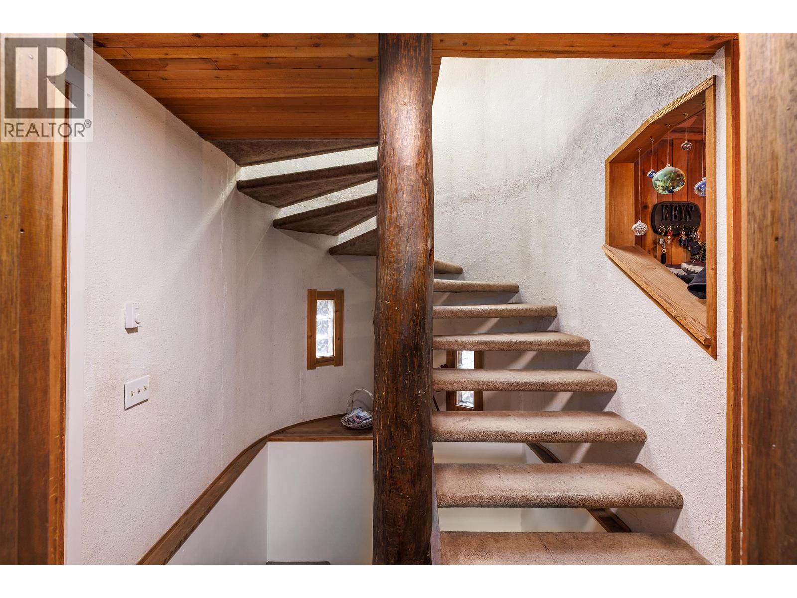 11251 THREE FORKS ROAD - 20