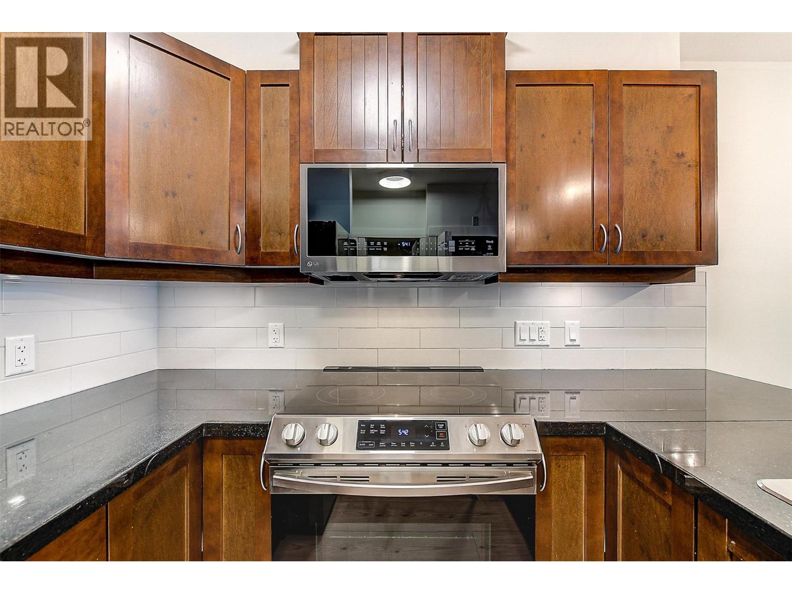 3533 Carrington Road Unit# 102, West Kelowna