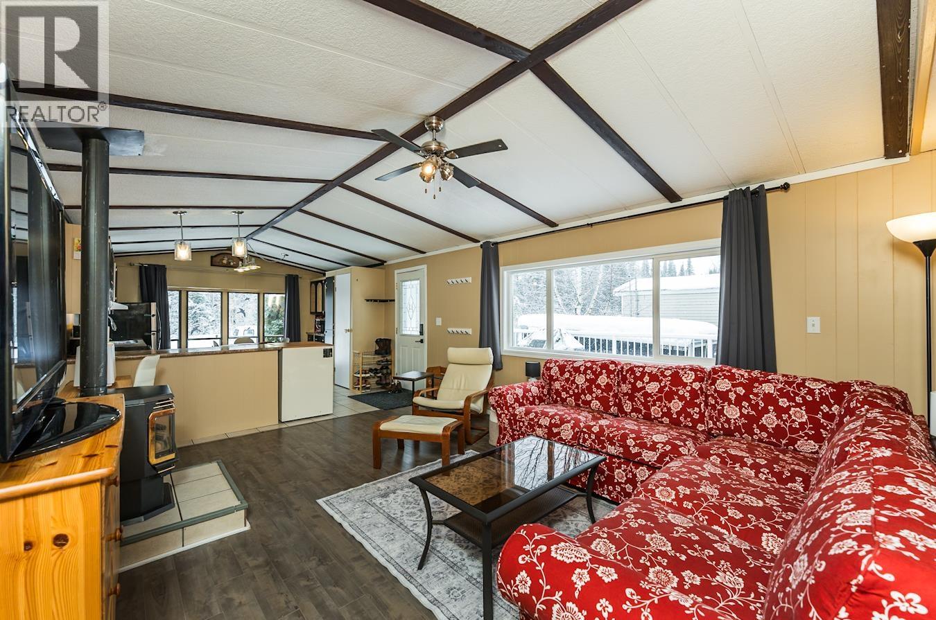 8796 WAPITI ROAD, Prince George