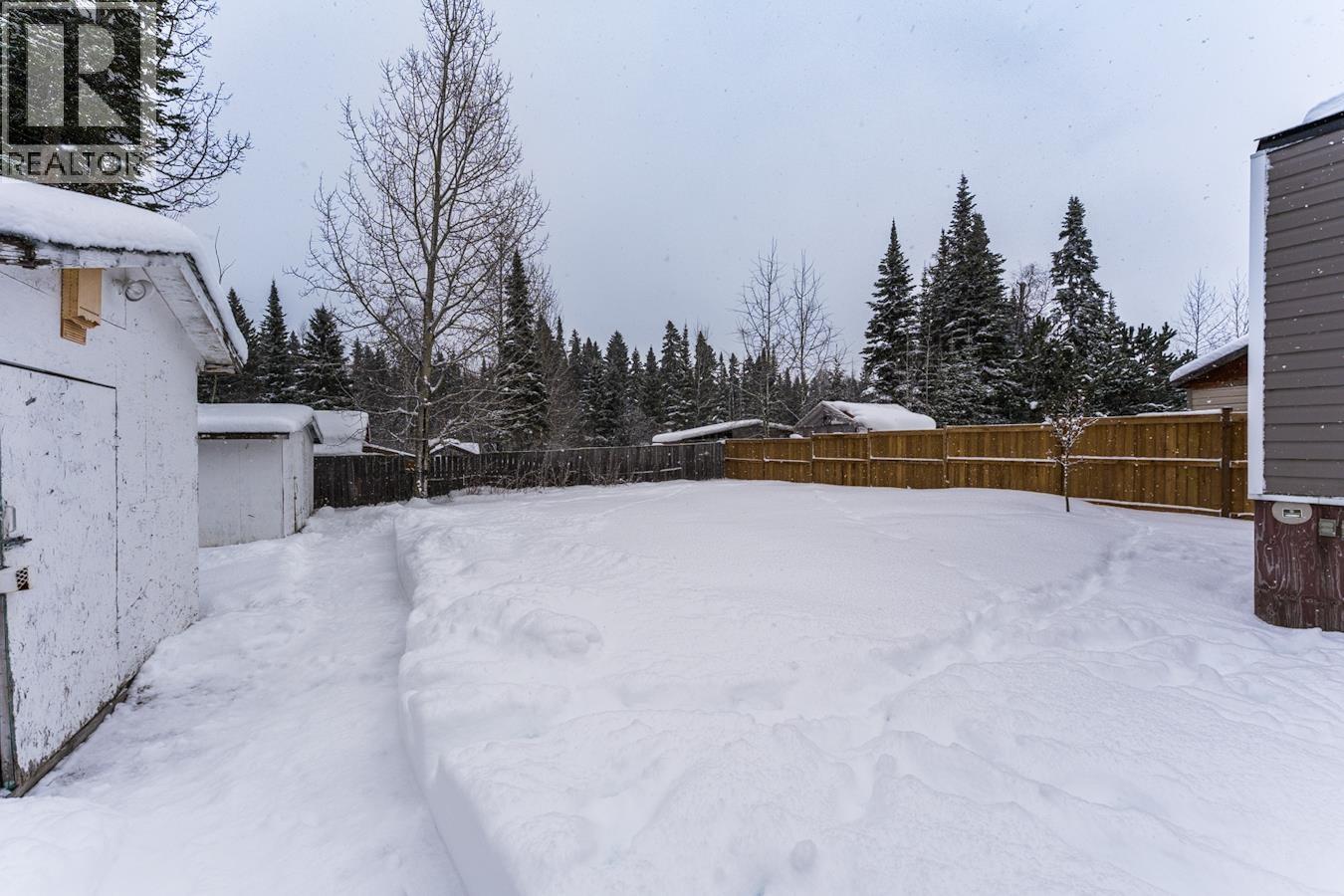 8796 WAPITI ROAD, Prince George