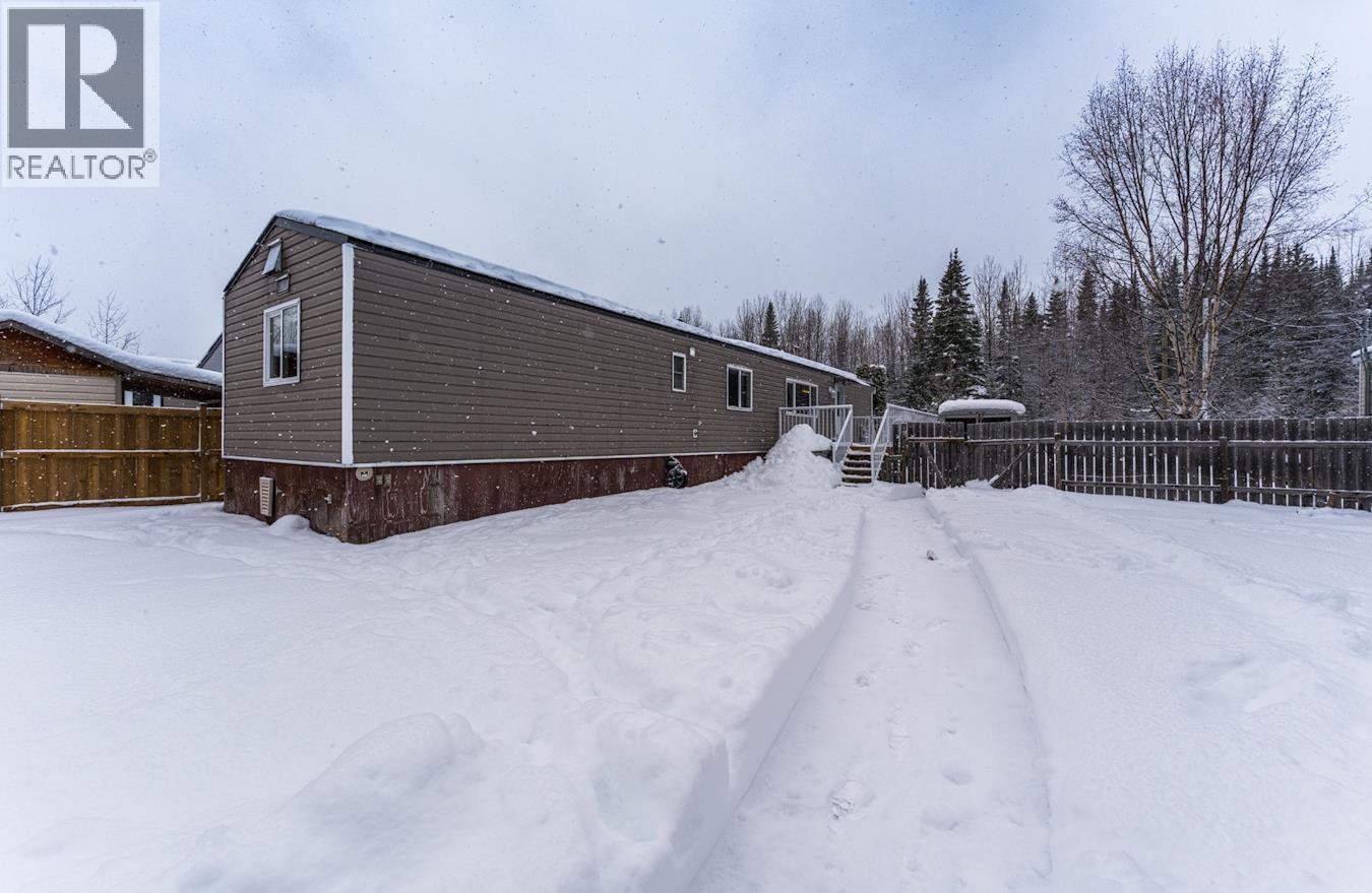 8796 WAPITI ROAD, Prince George