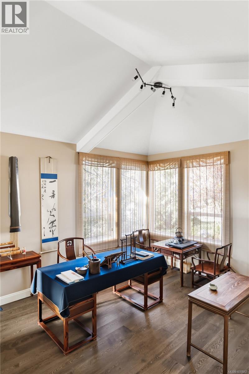 1045 VALEWOOD TRAIL - 22