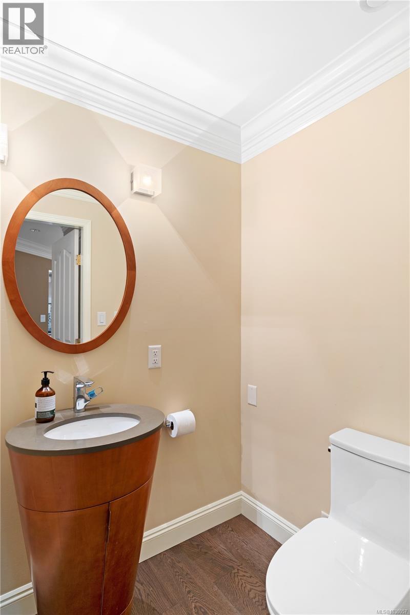 1045 VALEWOOD TRAIL - 24