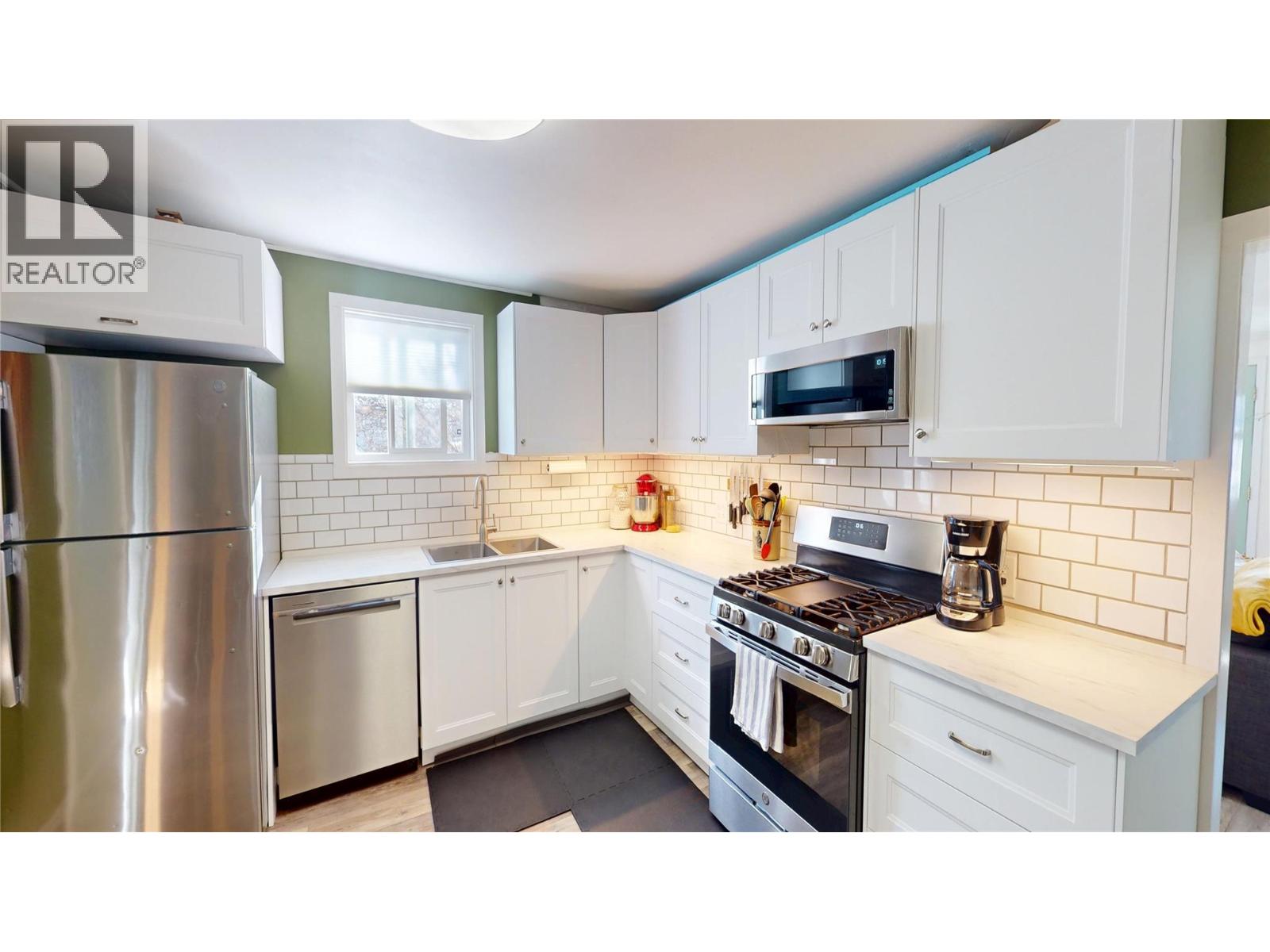 522 7 Street S, Cranbrook