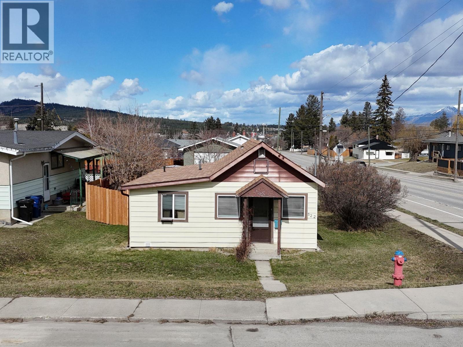 522 7 Street S, Cranbrook