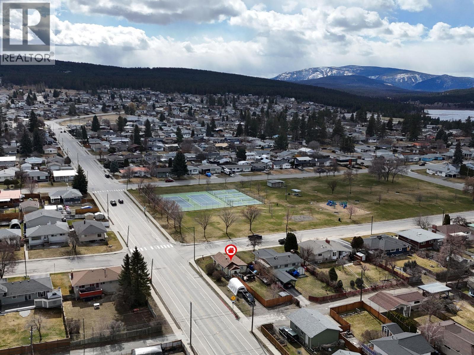 522 7 Street S, Cranbrook