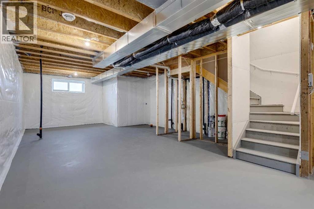 15477 45 Street SW, Calgary, Alberta