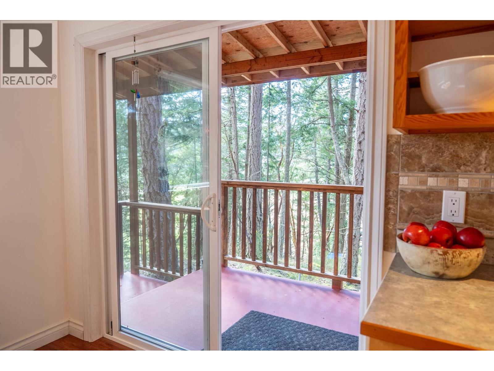 9868 CASTLE ROAD, Pender Island