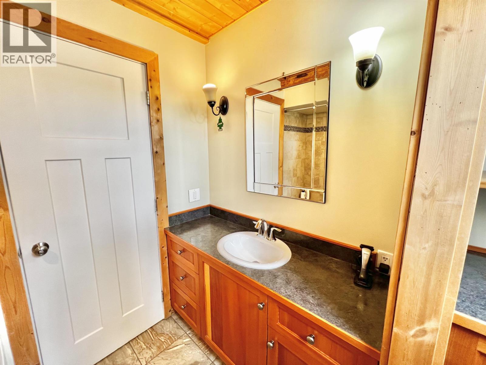 6405 DOMAN ROAD - 25